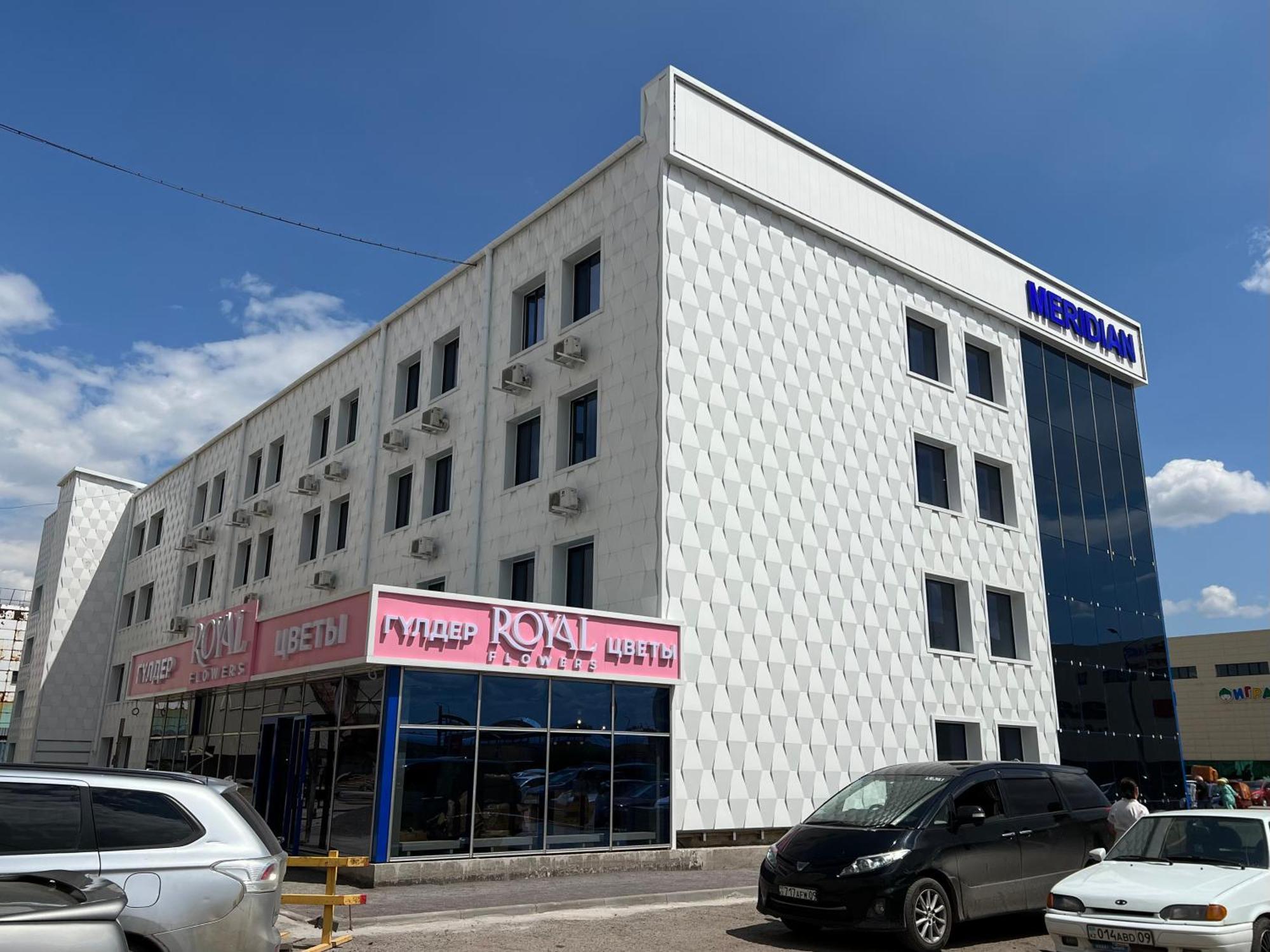 Meridian Karagandy Εξωτερικό φωτογραφία